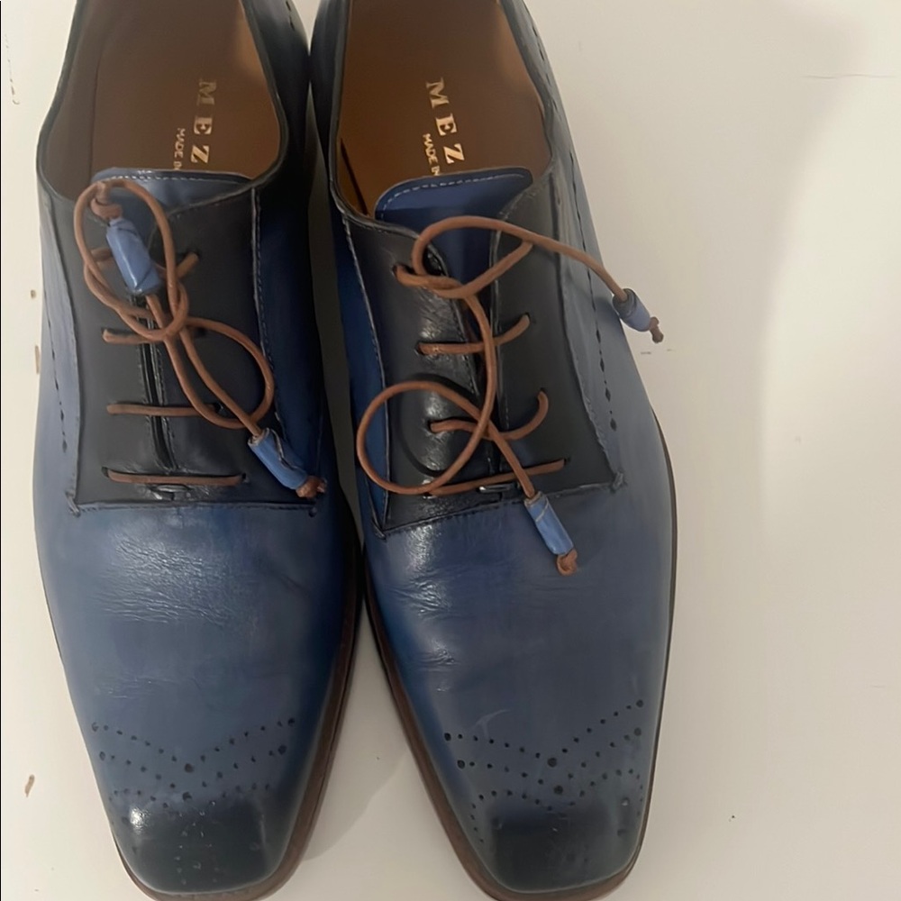 Mezlan Blue Leather Oxfords Minimalist Design